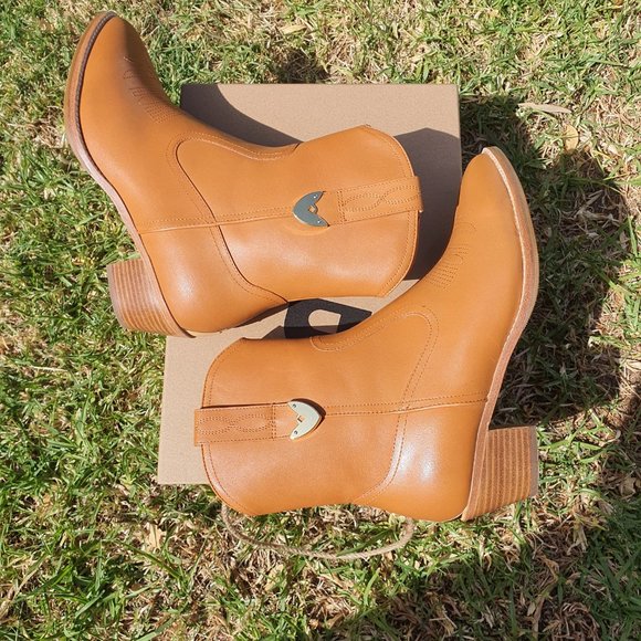 BARED TAN CONDOR BOOTS - Picture 13 of 14